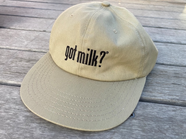 90s GOT MILK? DEAD STOCK SNAPBACK CAP