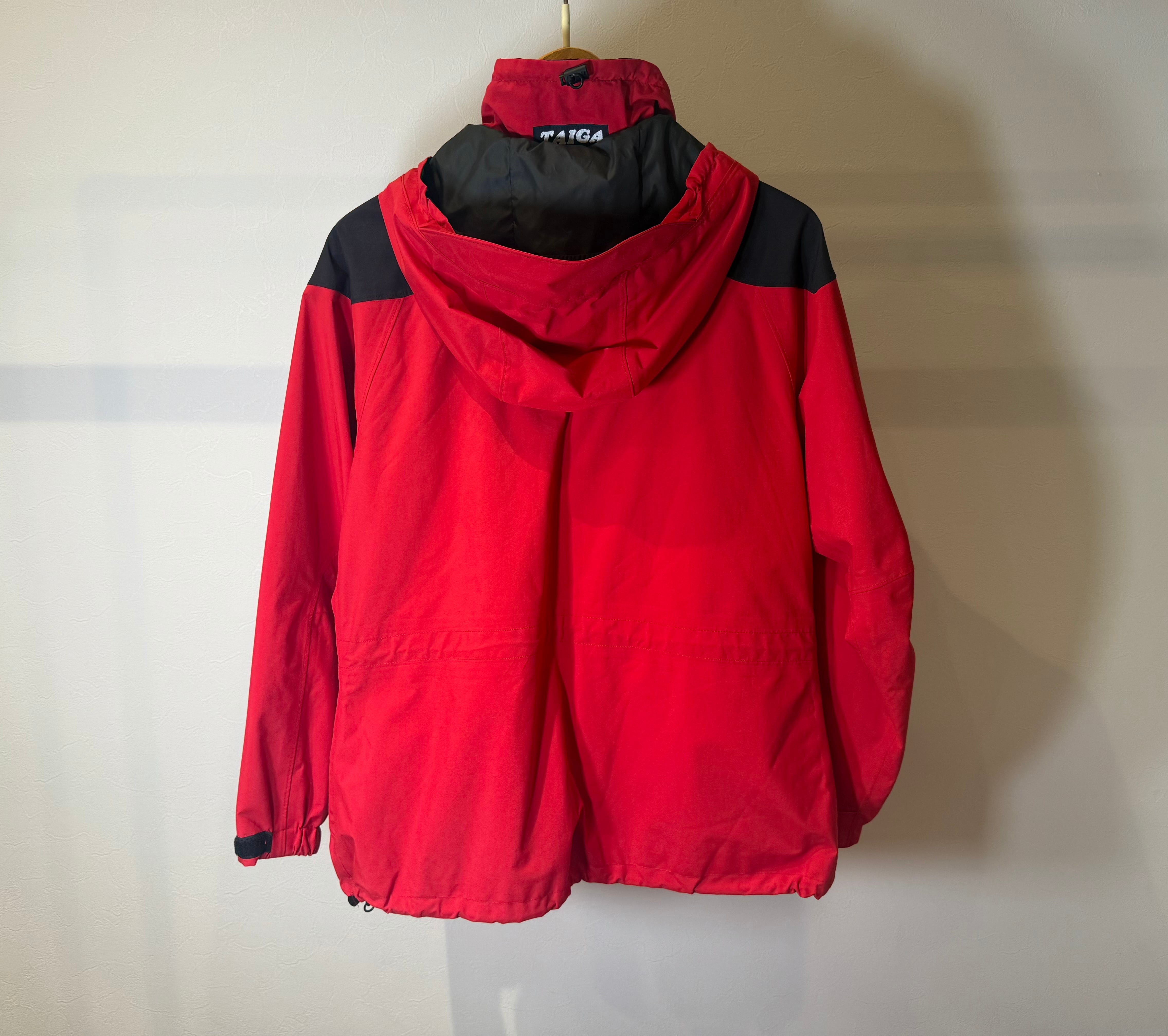 90's TAIGA GORE-TEX Mountain Parka | ancient