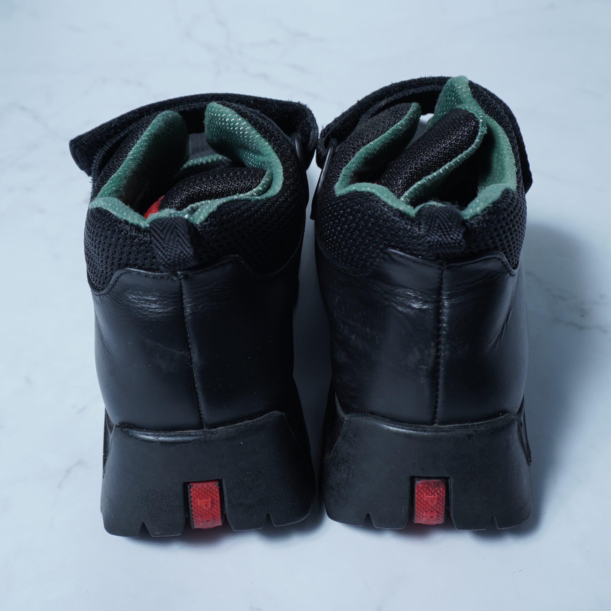 PRADA】プラダ 