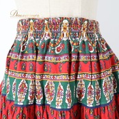 フォークダンス 衣装 スカート レッド系 花柄 カラフル 赤 緑 白 紫 総柄 チロリアン チロルスカート カントリー 華やか 目立つ ダンス衣装 イベント 練習 レッスン グリーン系 ホワイト系 パープル系