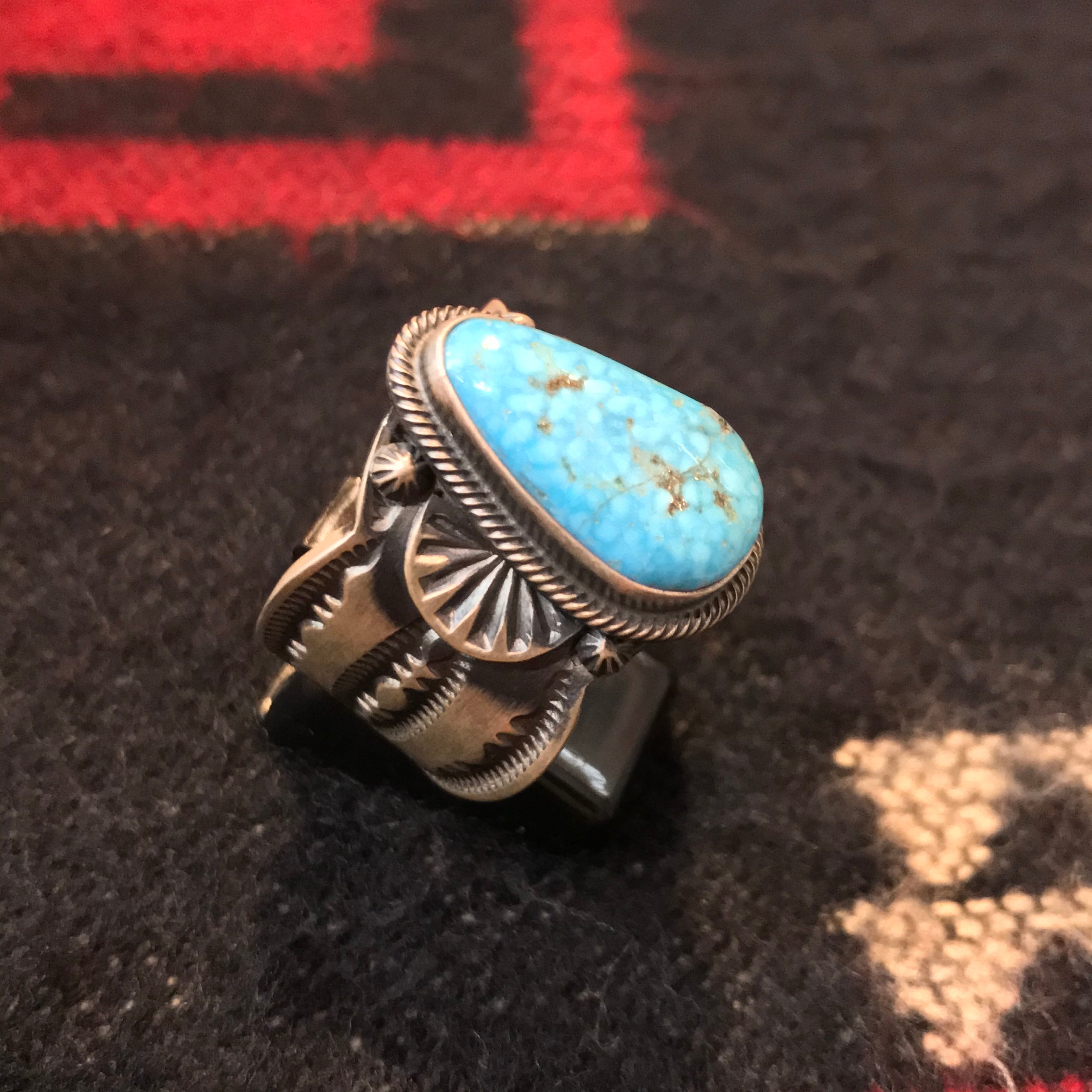 FREDDIE MALONEY / キングマン ターコイズ スタンプワーク / NAVAJO 