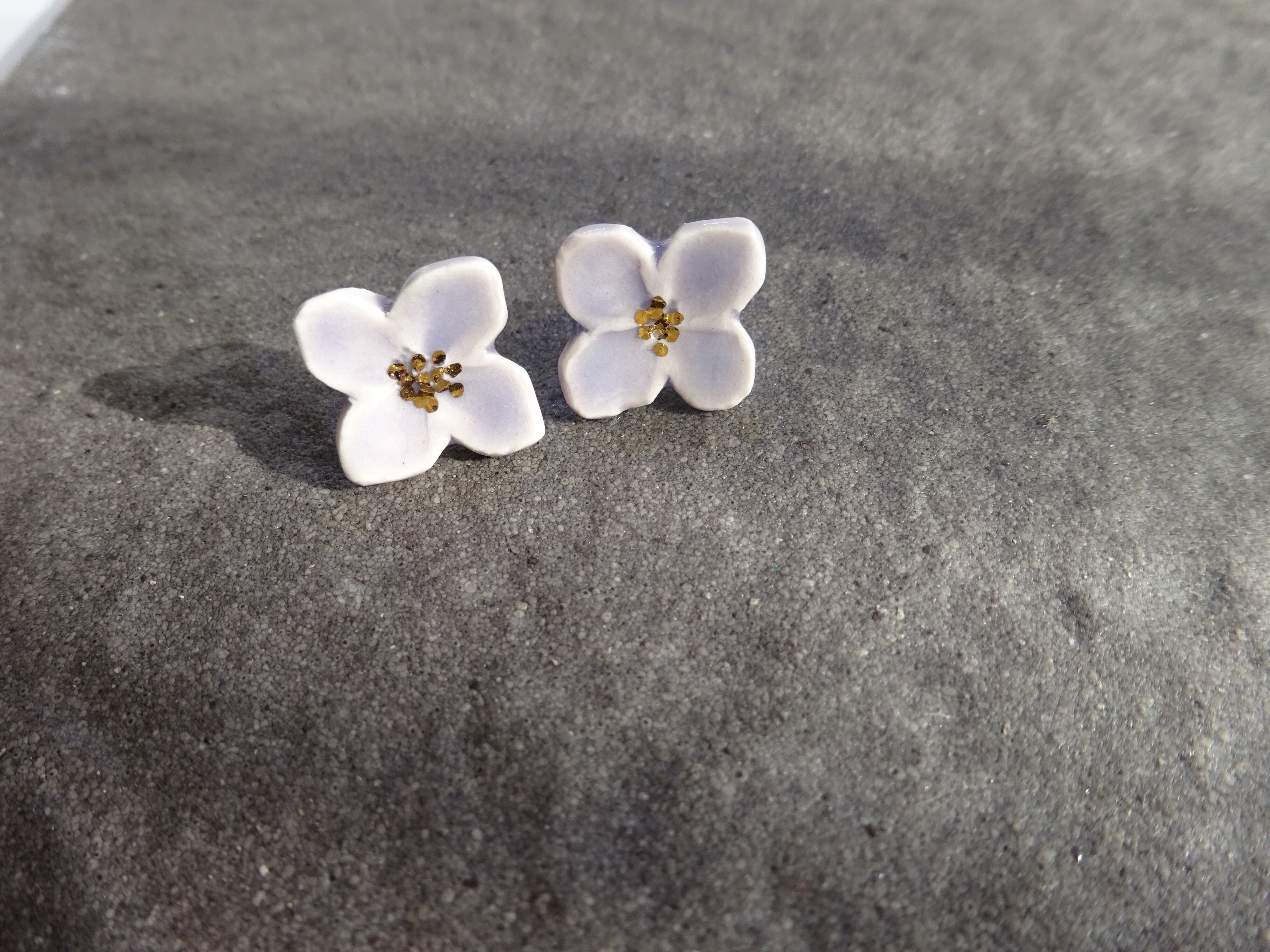 オンライン限定商品 花のbroach ミヤコワスレ 青 粘土 陶土 土類 Veritygeo Com