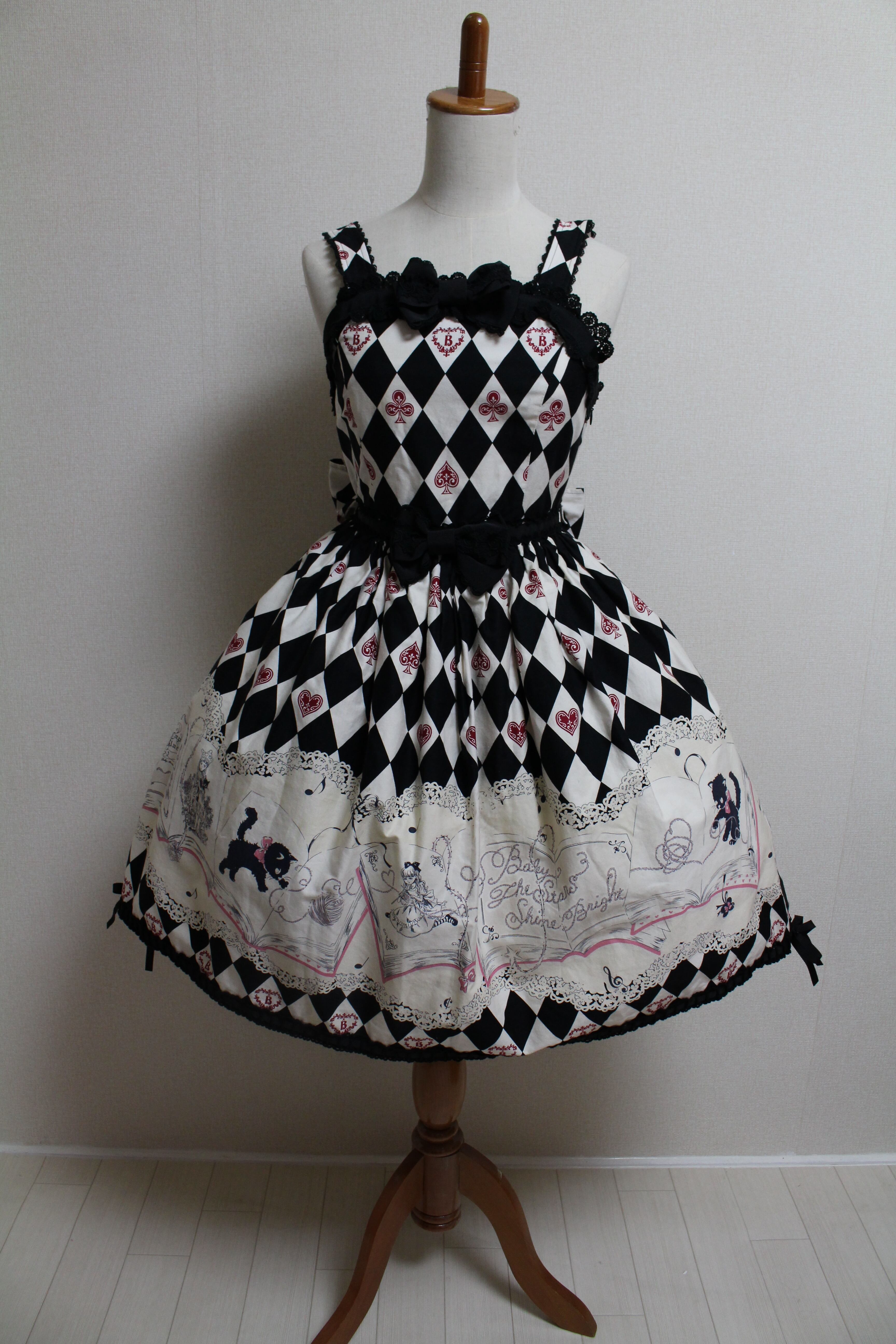 BABY, THE STARS SHINE BRIGHT にゃんともかわいいアリスと黒猫JSK