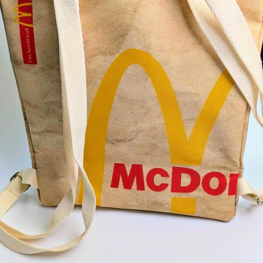 再入荷!【マクドナルド (McDonald) ロゴ】 Backpack(バックパック) / リュック / 紙袋風〚アメリカン雑貨 アメトイ〛