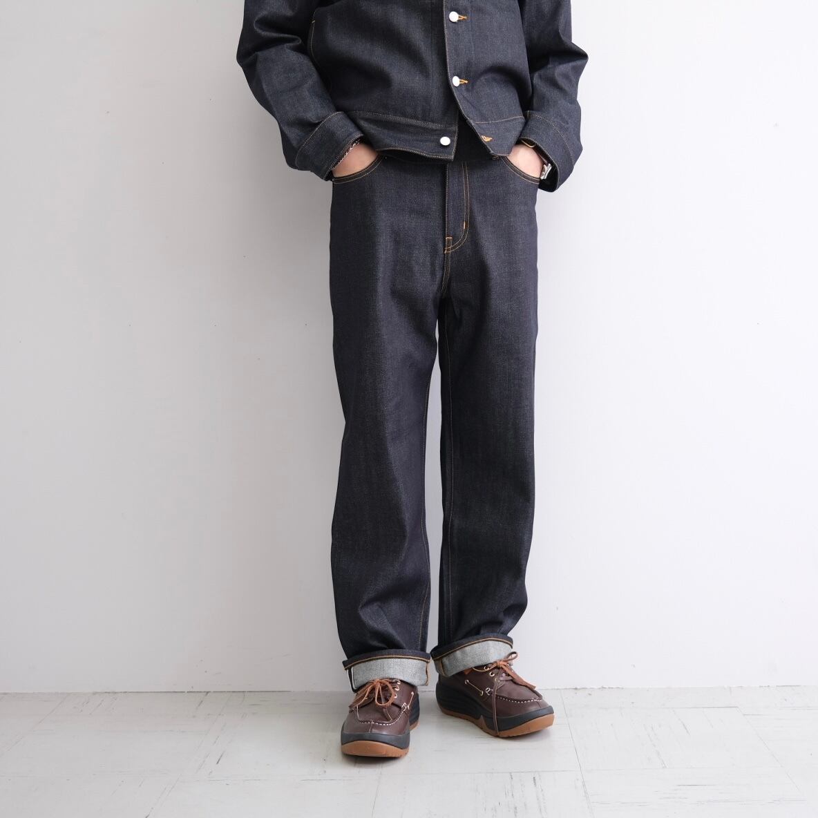 DIGAWEL” STRAIGHT DENIM PANTS INDIGO” | Lapel online store