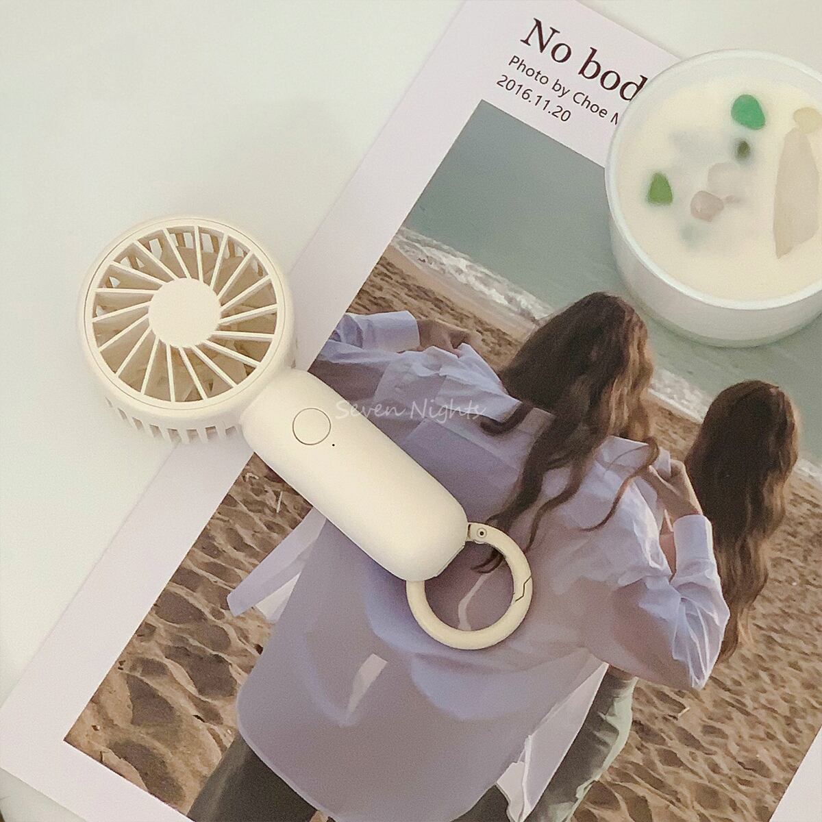 【OTHERS】ミニ扇風機 持ち扇風機