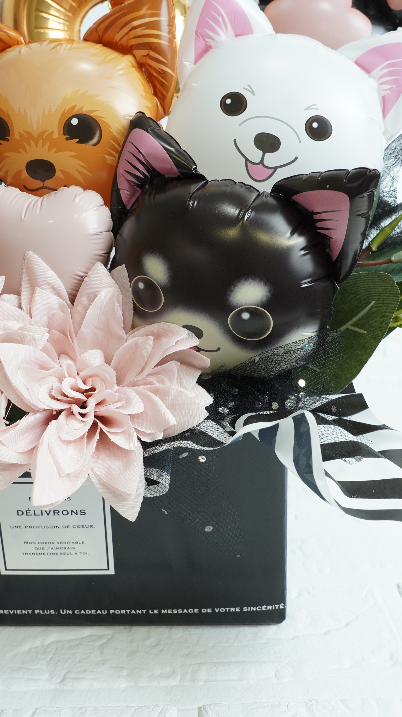 ワンちゃん周年ギフト 数字選べる!バルーンギフト 発表会 結婚式 誕生日 周年 卒業 成人式 お見舞い プチギフト | gift ...