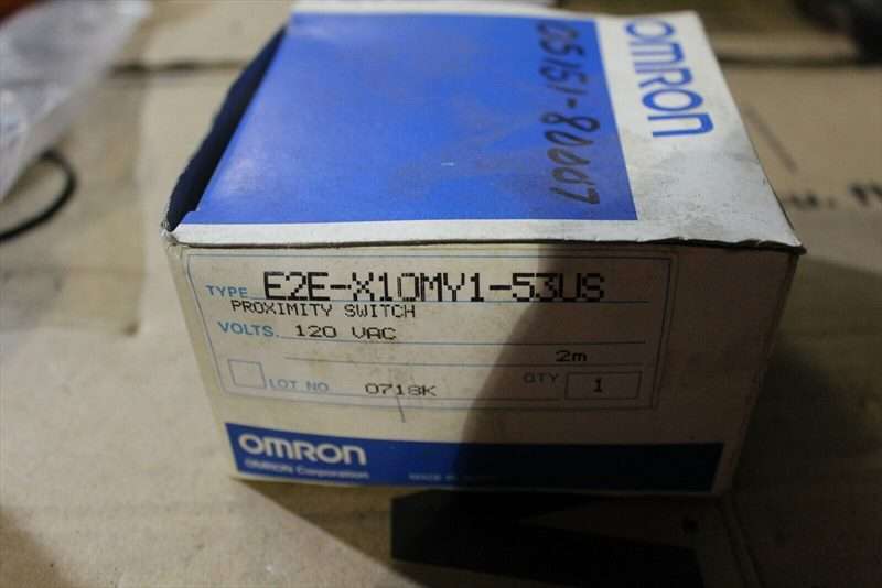新品 オムロン 光学センサー E2E-X10MY1-Z TACTICSSHOP base店