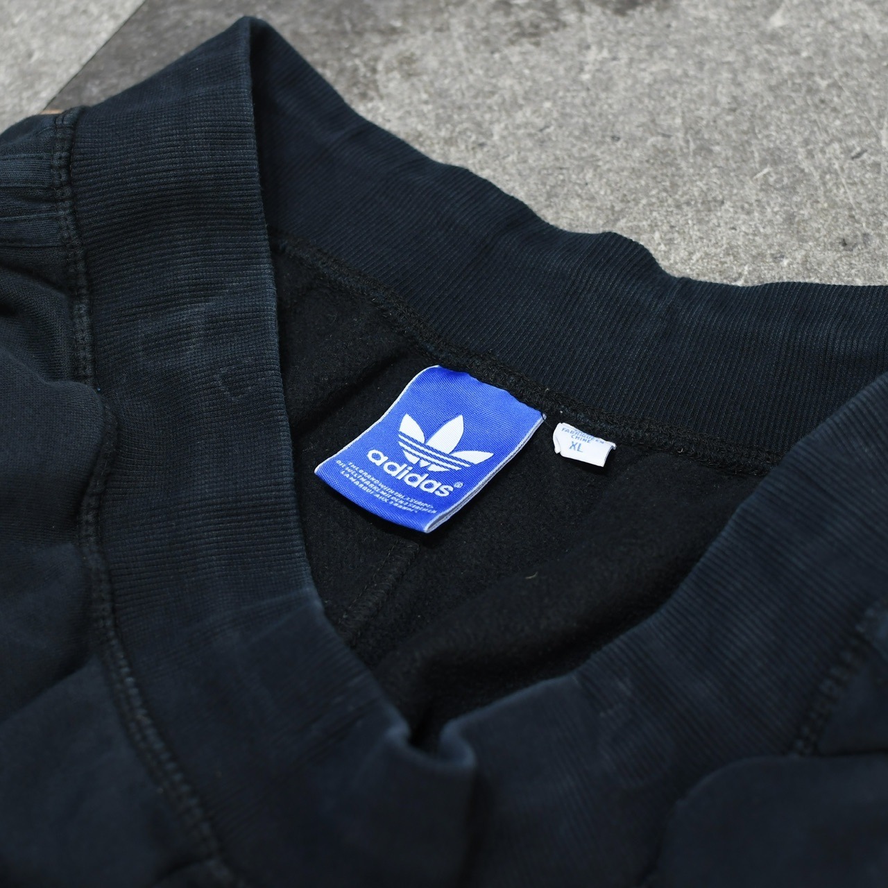 adidas fade side line wide sweat pants