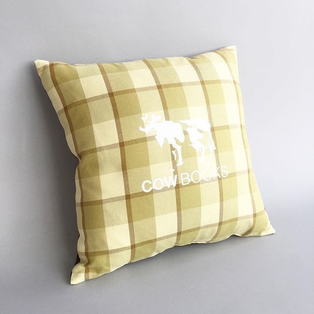 COWBOOKS / READING CUSHION / YELLOW CHECK / カウブックス / リーディングクッション / イエローチェック