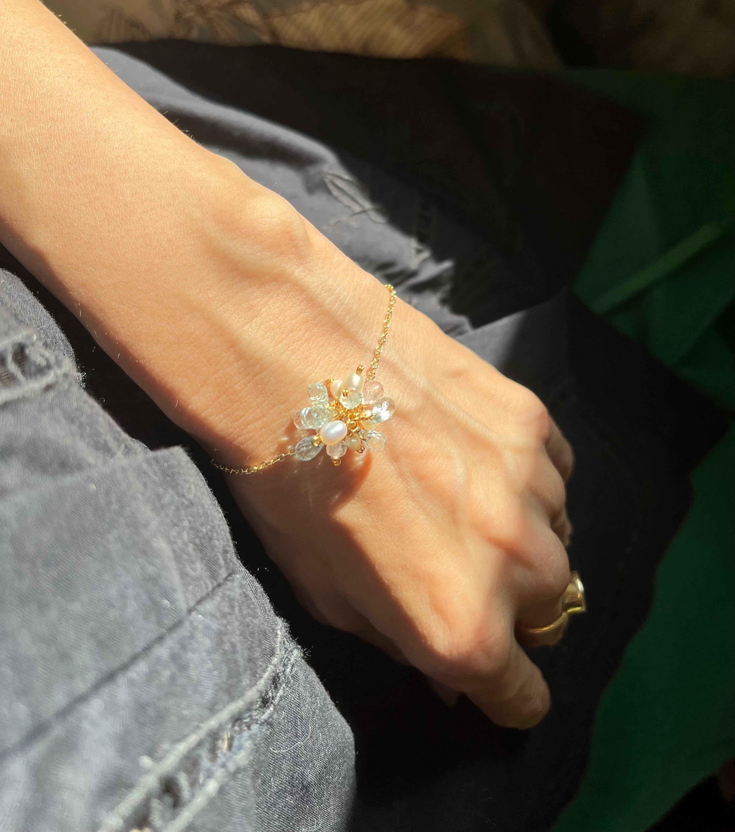 ベリルの花手毬ブレスレット | ＜旅人の木＞travelers_tree_gems