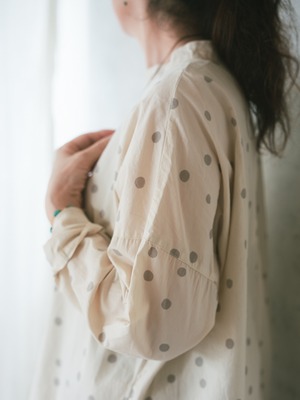 [NATURAL LAUNDRY]オンブルドットプルオーバー