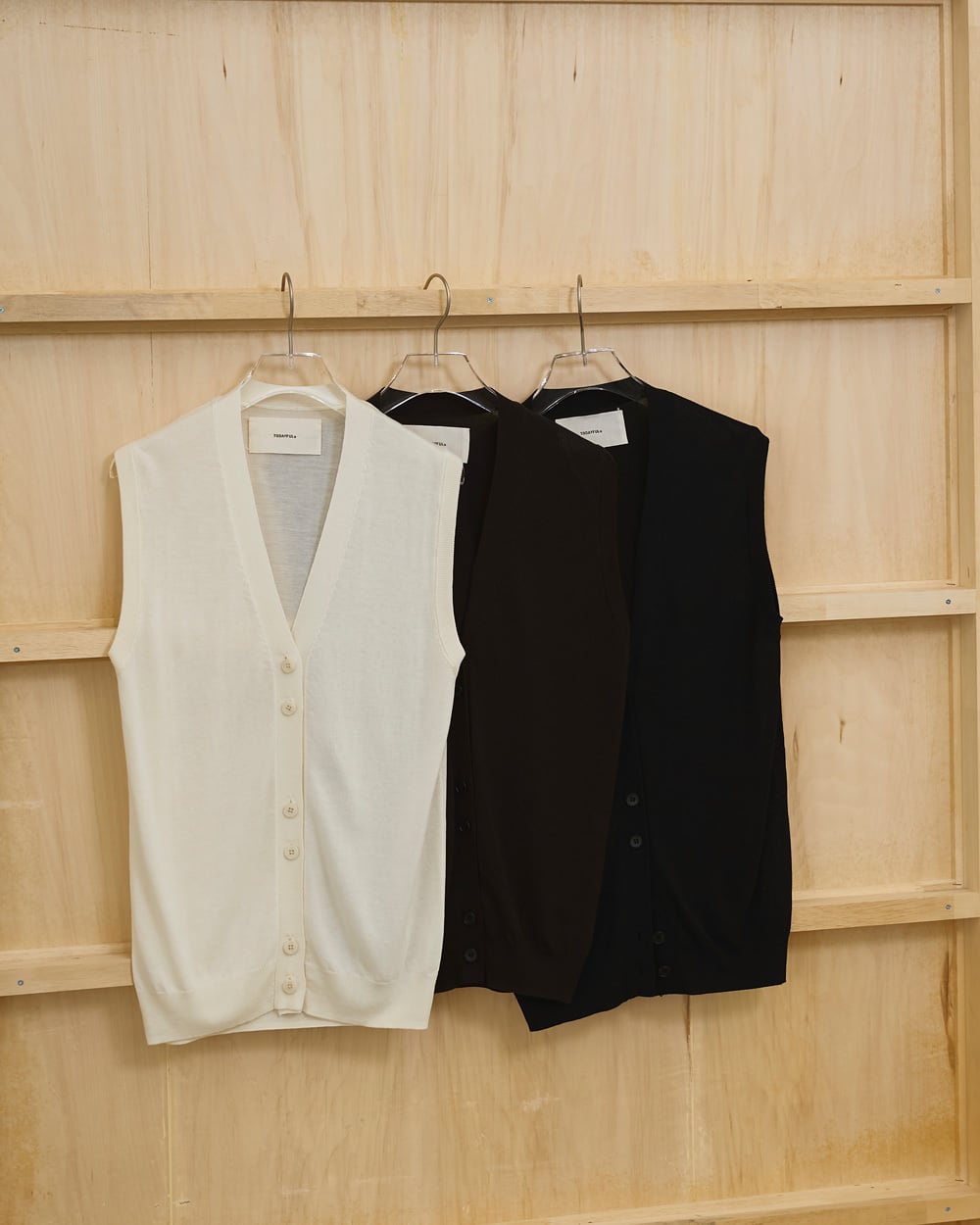 TODAYFUL Tencelsilk Knit Vest テンセルシルクニットベスト Black
