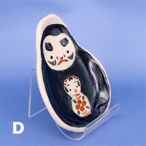《 鈴木ハツミ 》小皿　ダルマこけし