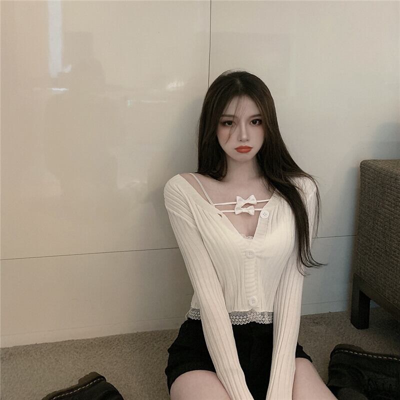 ニットセーター レースショートスリムホワイトカーディガンジャケット スプリングスタイルトップス 春物 ステッチ ブラックストロベリース72827981461