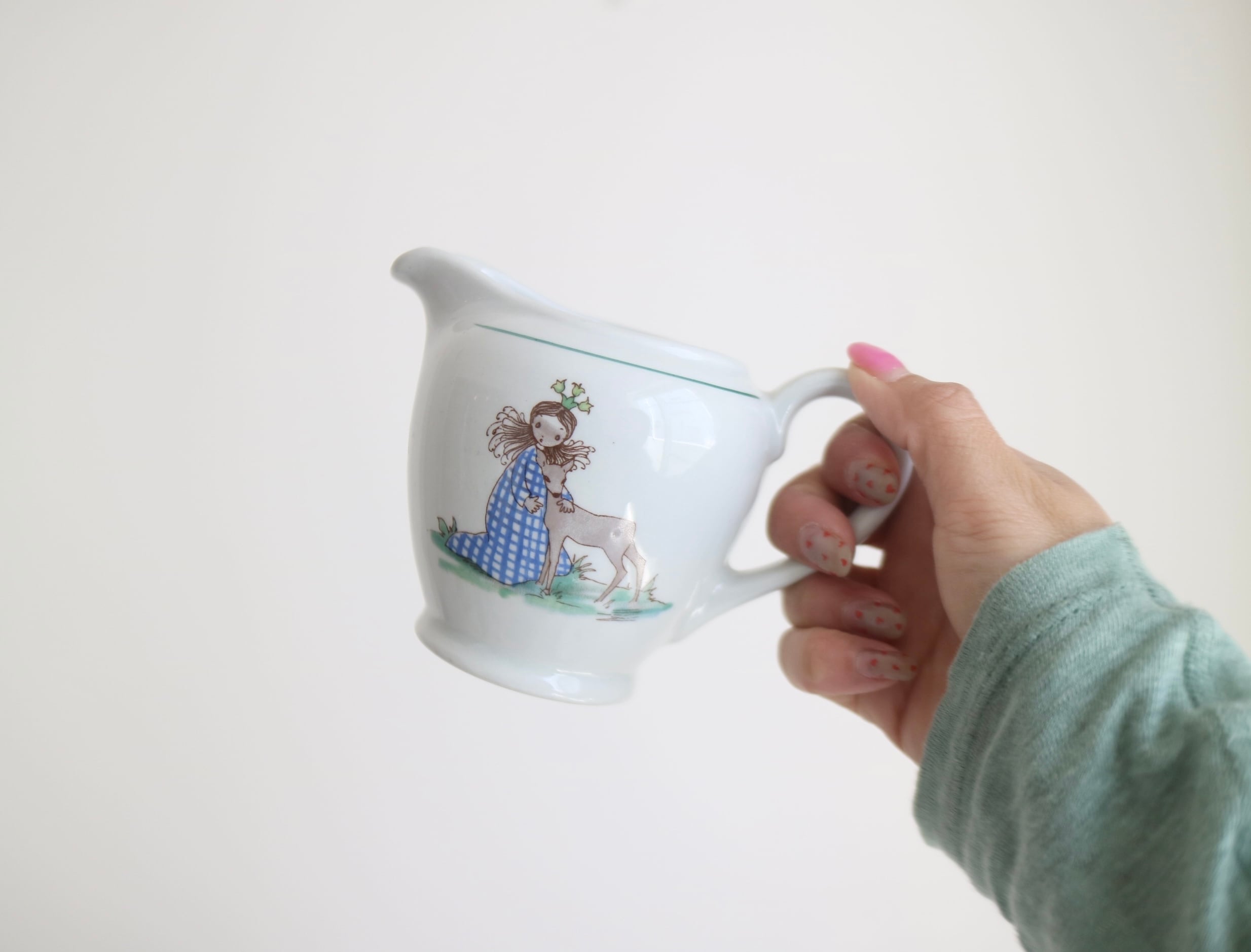 Peace to the world ガラスの壁飾り 羊 ヘルヤ アラビア 【公式通販】