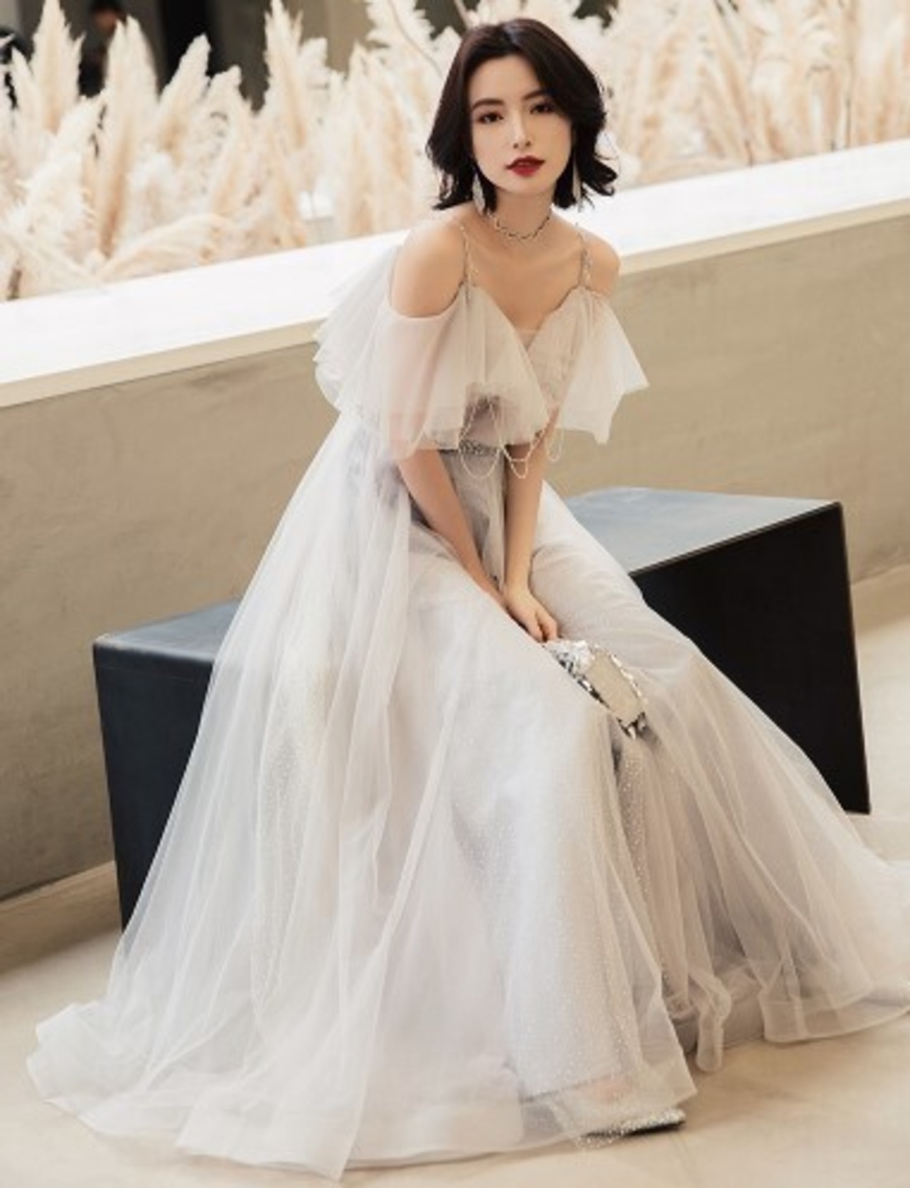 美品！ パーティードレス グレー 床付く セクシー キャミソール  