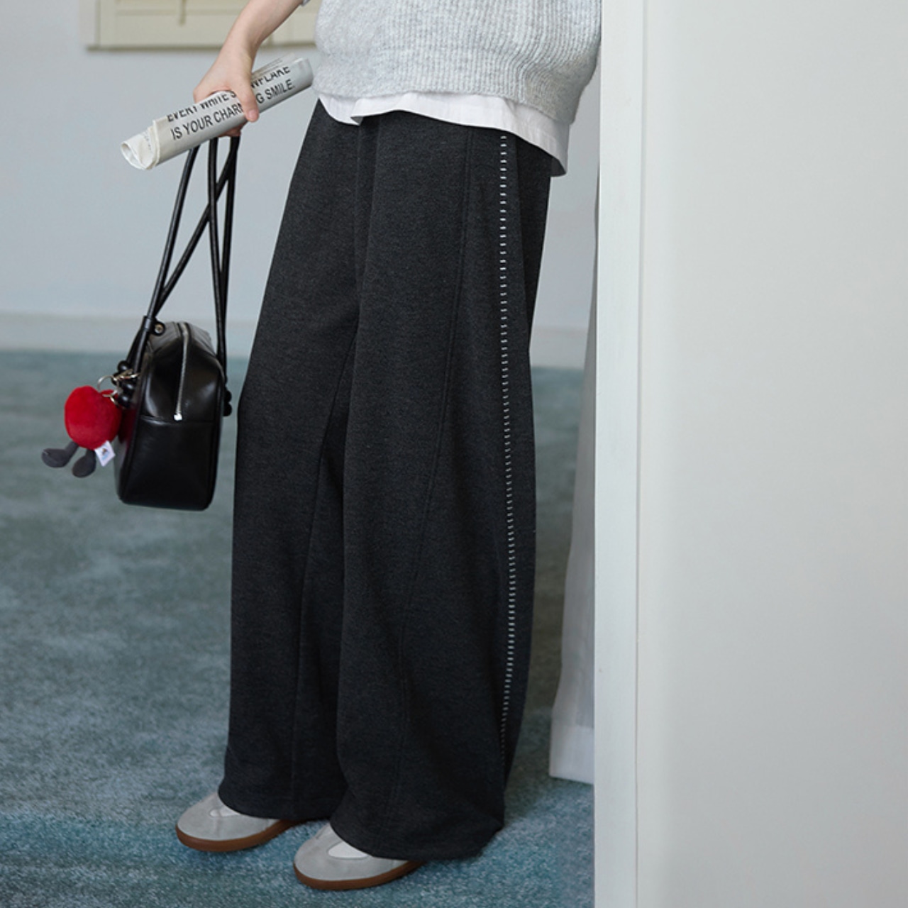 Stitch Side Line Wide Pants T4053