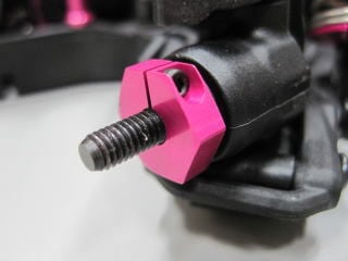 RC926】アルミクランプ式ホイールハブ（4mm厚） 4個入り ピンク KN