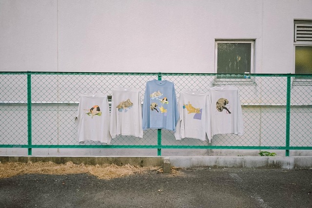 色々猫 big silhouette long sleeveT-blue