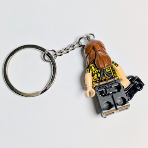 ☆ブロックフィギュアキーホルダー☆【 Stranger Things / ストレンジャーシングス 】 Eleven / イレブンver.2 黄色シャツ 〚アメリカン雑貨 アメトイ〛