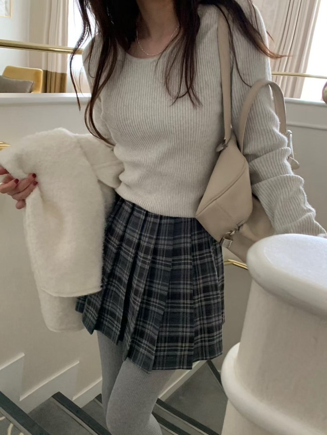 (予約) pretty young thing / Tiered u-neck knit 4color