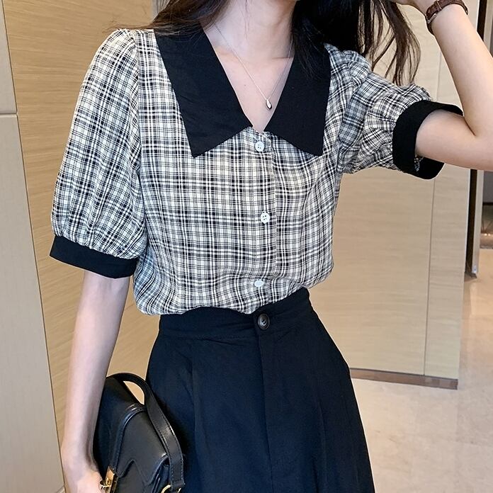 トップス レディース シャツ ブラウス M L XL 2XL 3XL 4XL 大きいサイズ チェック柄 レトロ ショート ショート丈 襟付き クロップド 半袖 パフスリーブ バイカラー かわいい 大人可愛い おしゃれ お洒落 レトロ 大人女子 こなれ感 ラブリー キュート ガーリー 主役級 存在感 チェック柄 春 夏 10代 20代 学生 通学 デート お出かけ 休日 着回し 普段使い 韓国 韓国系ファッション コーデ スタイル モテ プチプラ トレンド 流行 インスタ ブラック 黒 オレンジ 送料無料