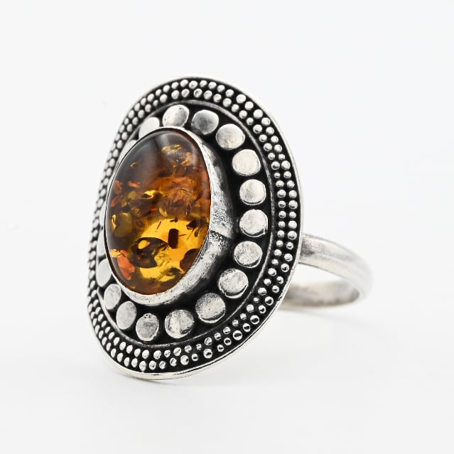 Amber Accent Decorated Oval Top Ring #17.0 / Denmark