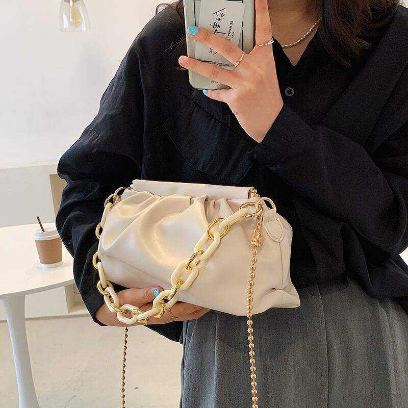 チェーン スタイル メッセンジャーバッグ Tiancai_Wing_Bag90249879893