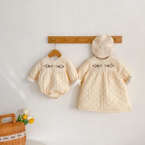 【姉妹服】ふわふわ花刺繡暖かいロンパース、ワンピース