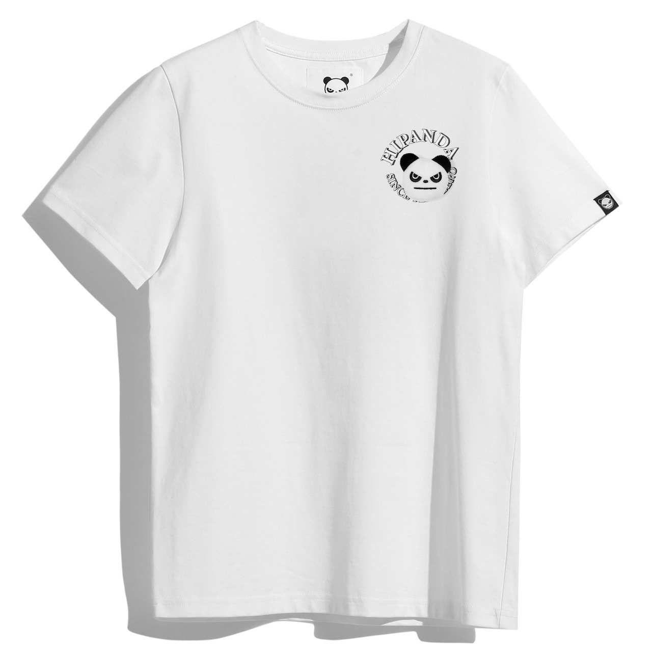 【HIPANDA ハイパンダ】メンズ チャームバッジ付 ドロップショルダー Tシャツ MEN'S DOLL HEAD BADGE DROP SHOULDER SHORT SLEEVED T-SHIRT / WHITE・BLACK