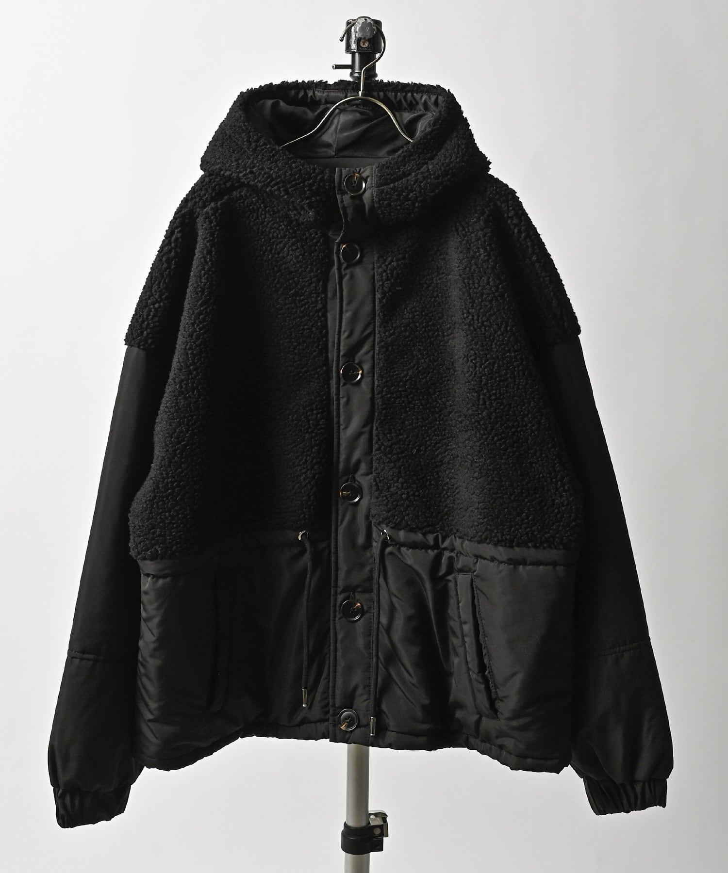 ATELANE Polyester x Boa Hooded Blouson (BLK) 25A-23101