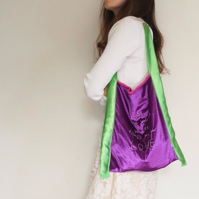 手刺繍バッグ ILL-bag-29