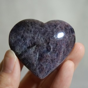 アイオライト ブラッドショット / ハート