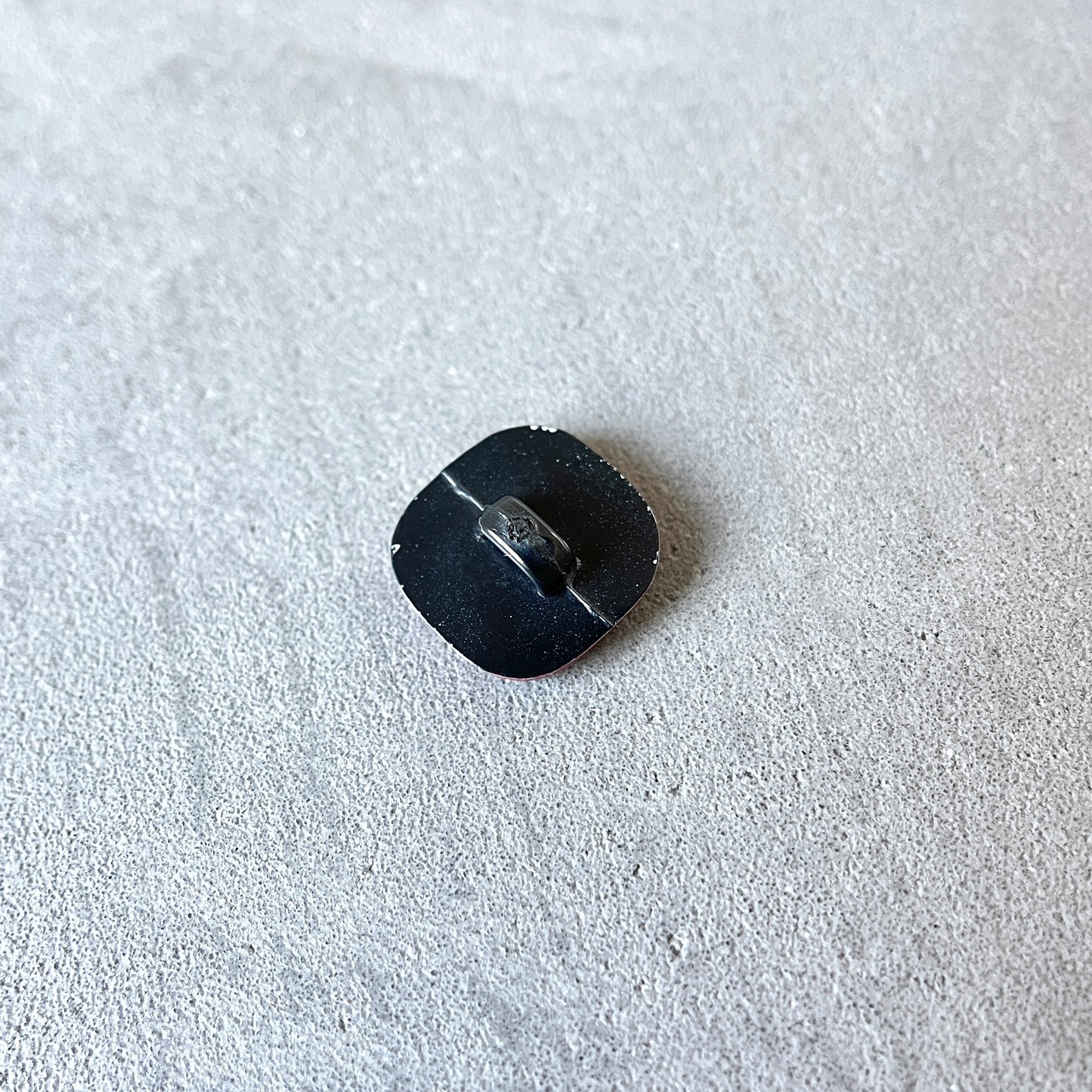 【2個セット】変形スクエア×ルビーレッド 13mm・画像3