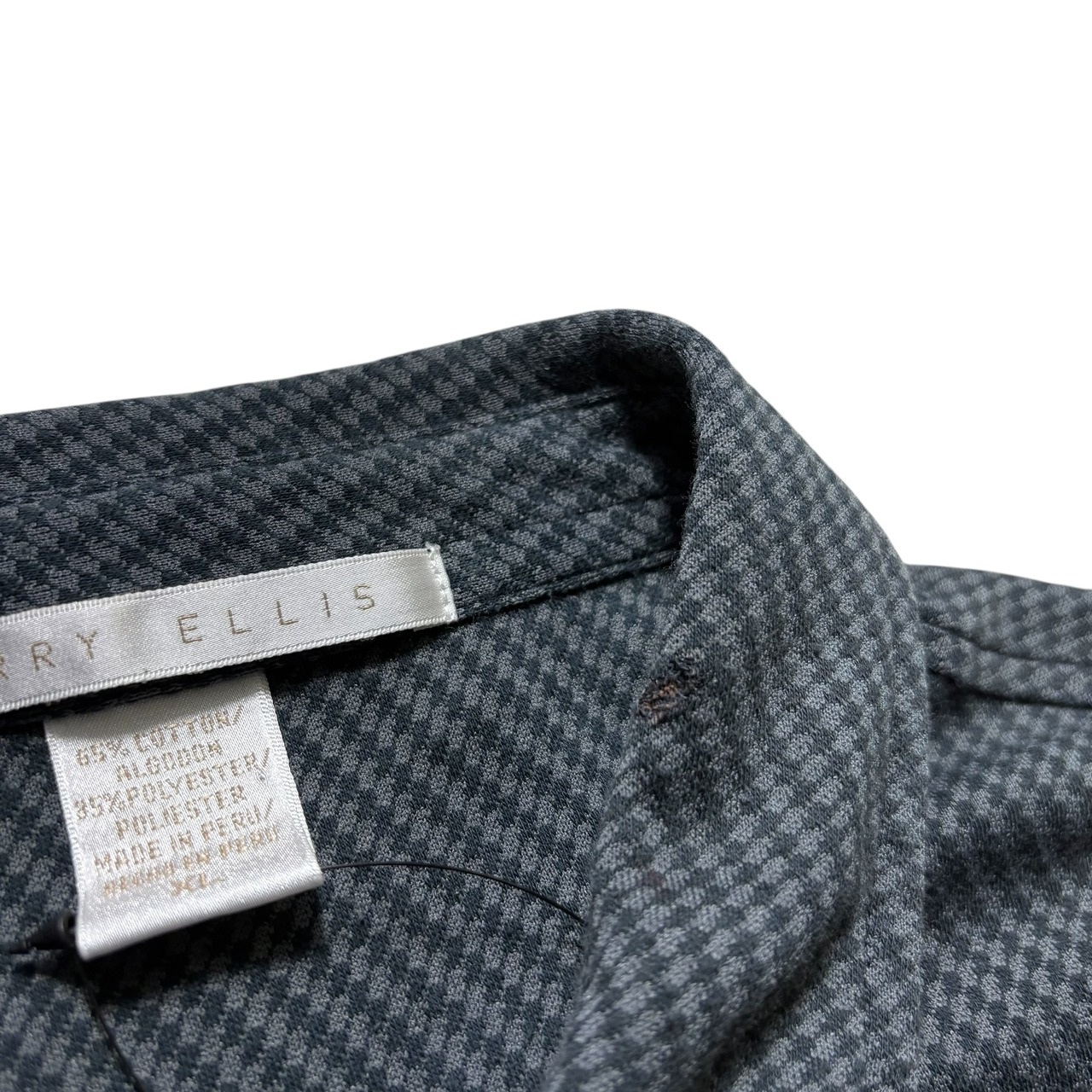 vintage 1990’s PERRY ELLIS knit shirt