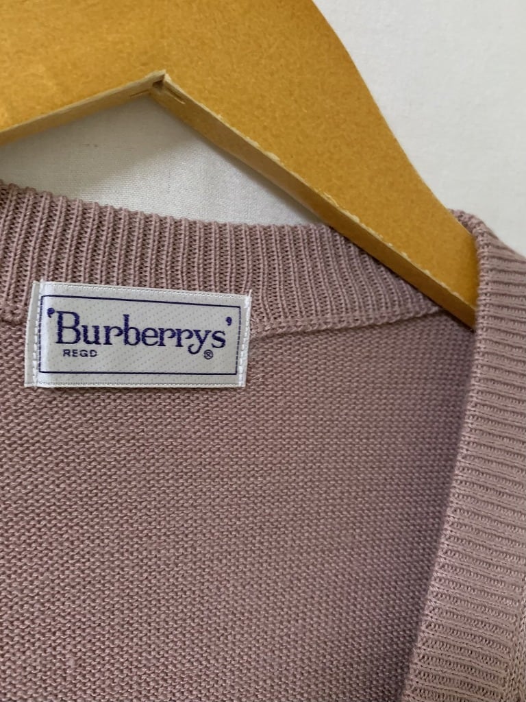 1980~90's Embroidery Design V-Neck Knit Vest "Burberrys"