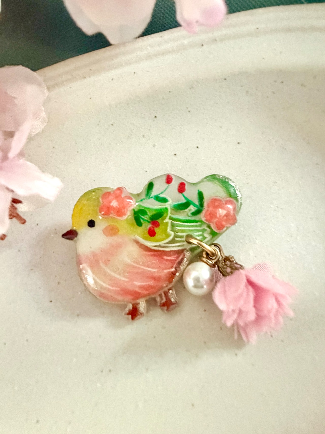 ブローチ『春告げの鳥さん』