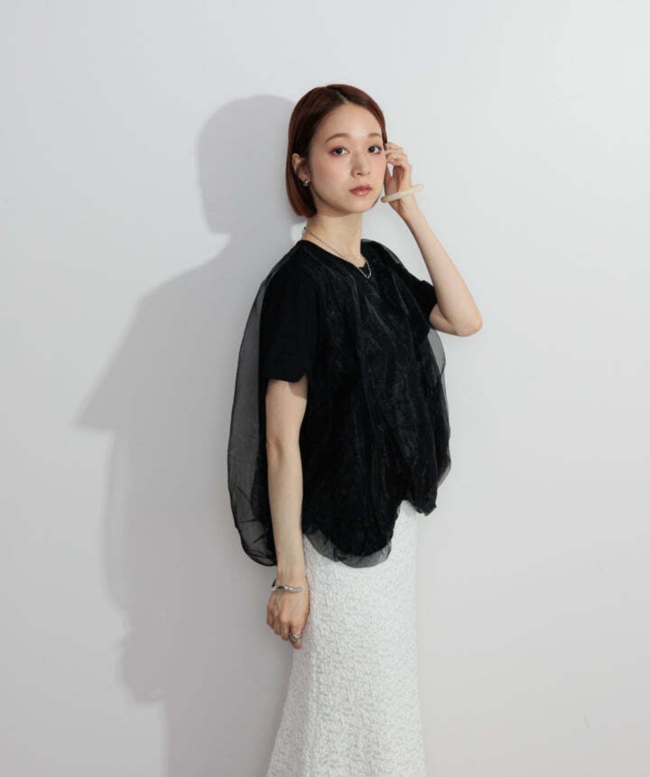 2605147 オーバーチュールスカラップTシャツ black