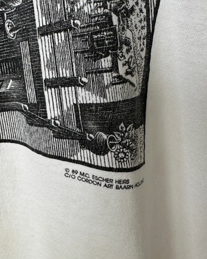 -Mc. Escher- Vintage 80s L Print T-Shirt made in USA