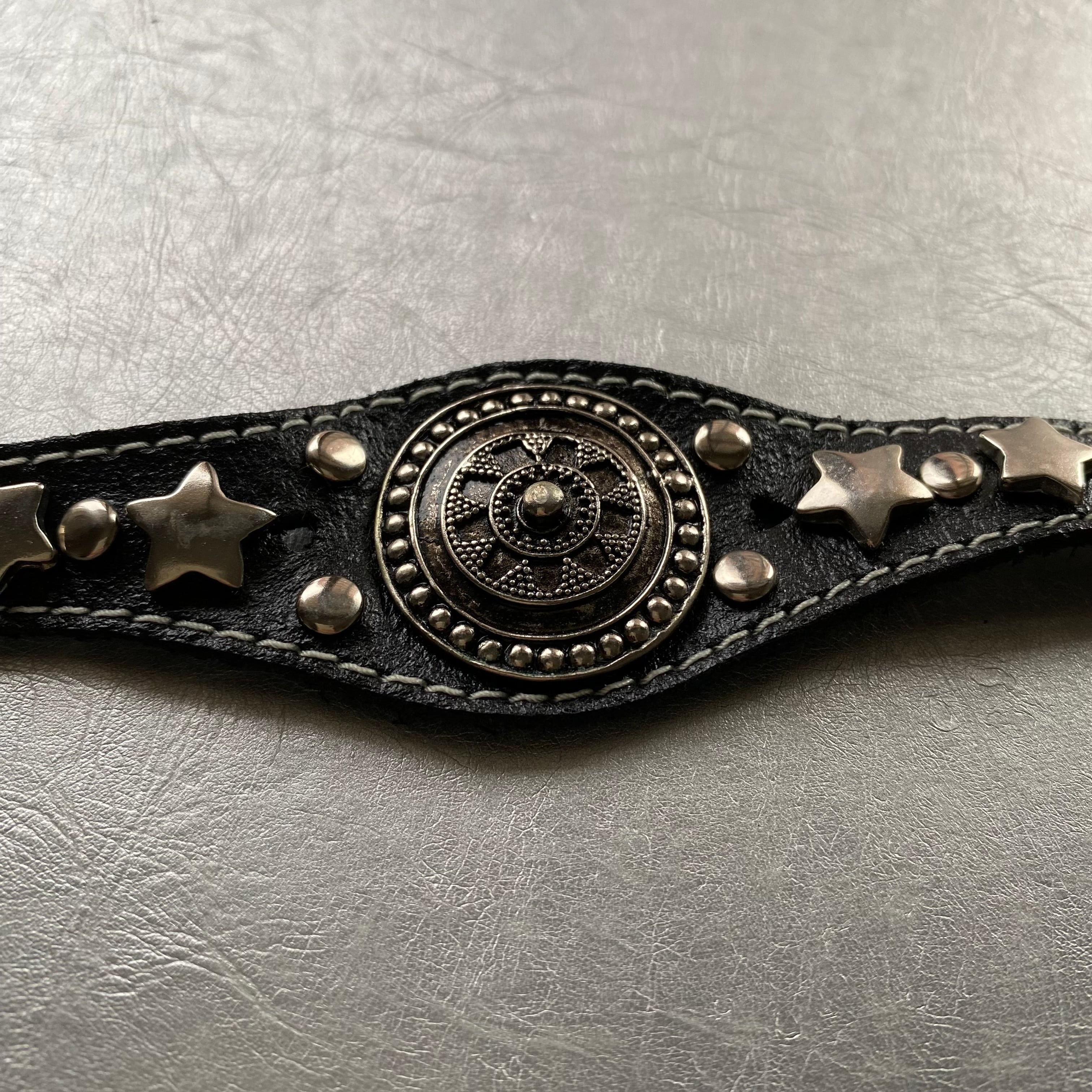 Dead stock silver studs star design black leather bracelet デッド