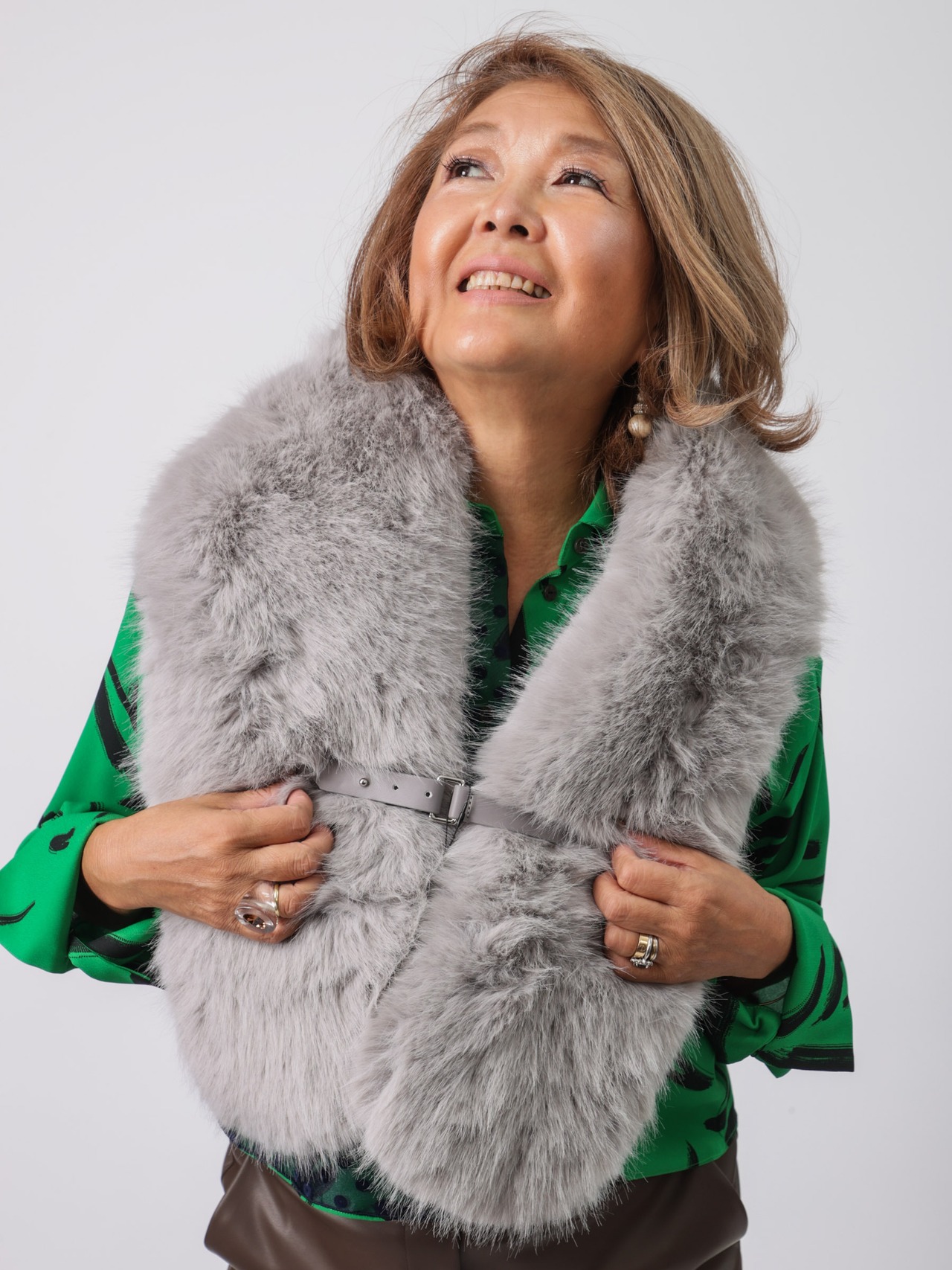 BRAHMIN(ファーベルト付きショール)