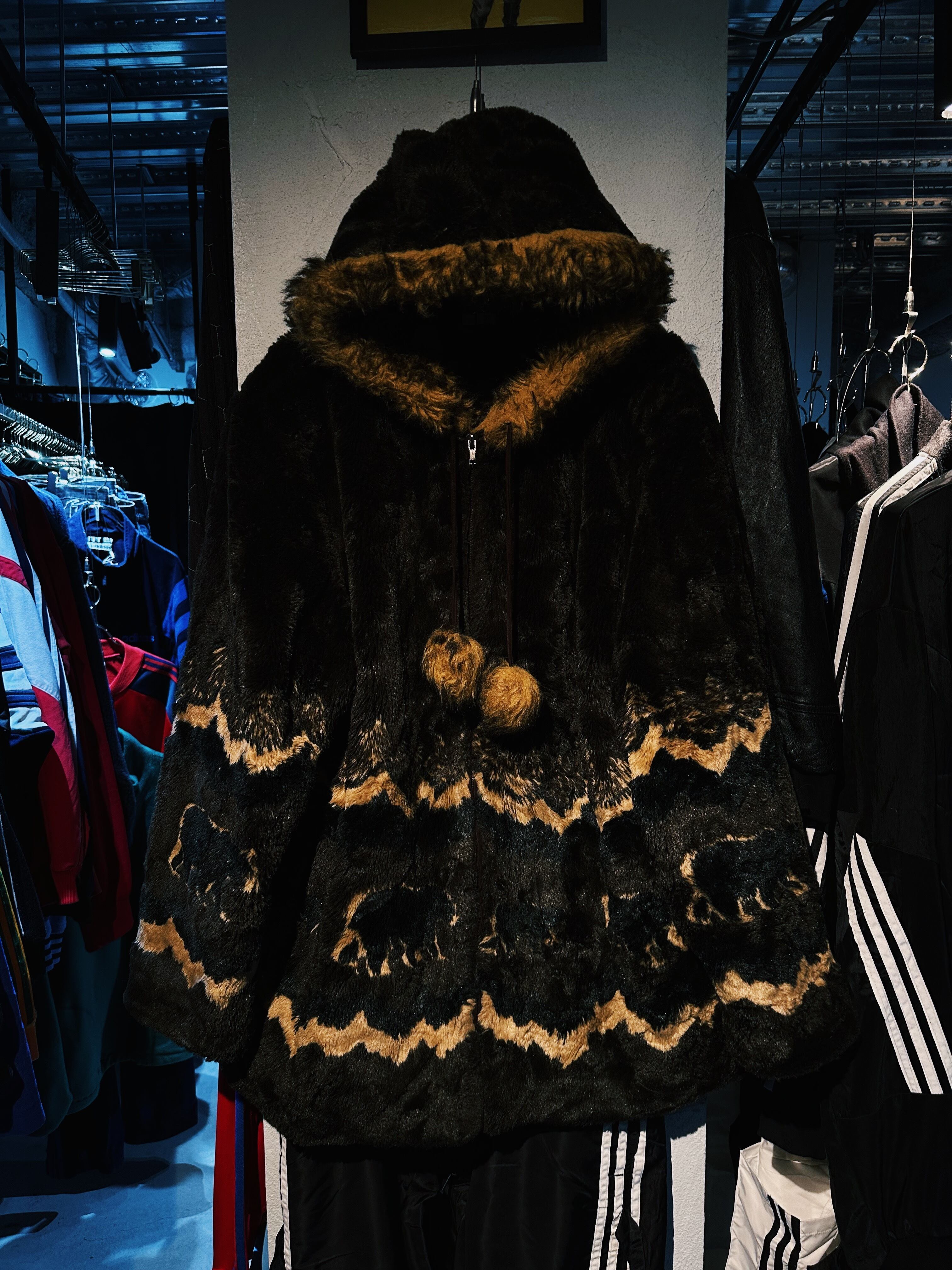 【D4C】Special vintage full Fur pattern animal design reversible hoodie jacket