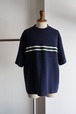 universal products. "PANEL S/S T-SHIRT(NAVY)"