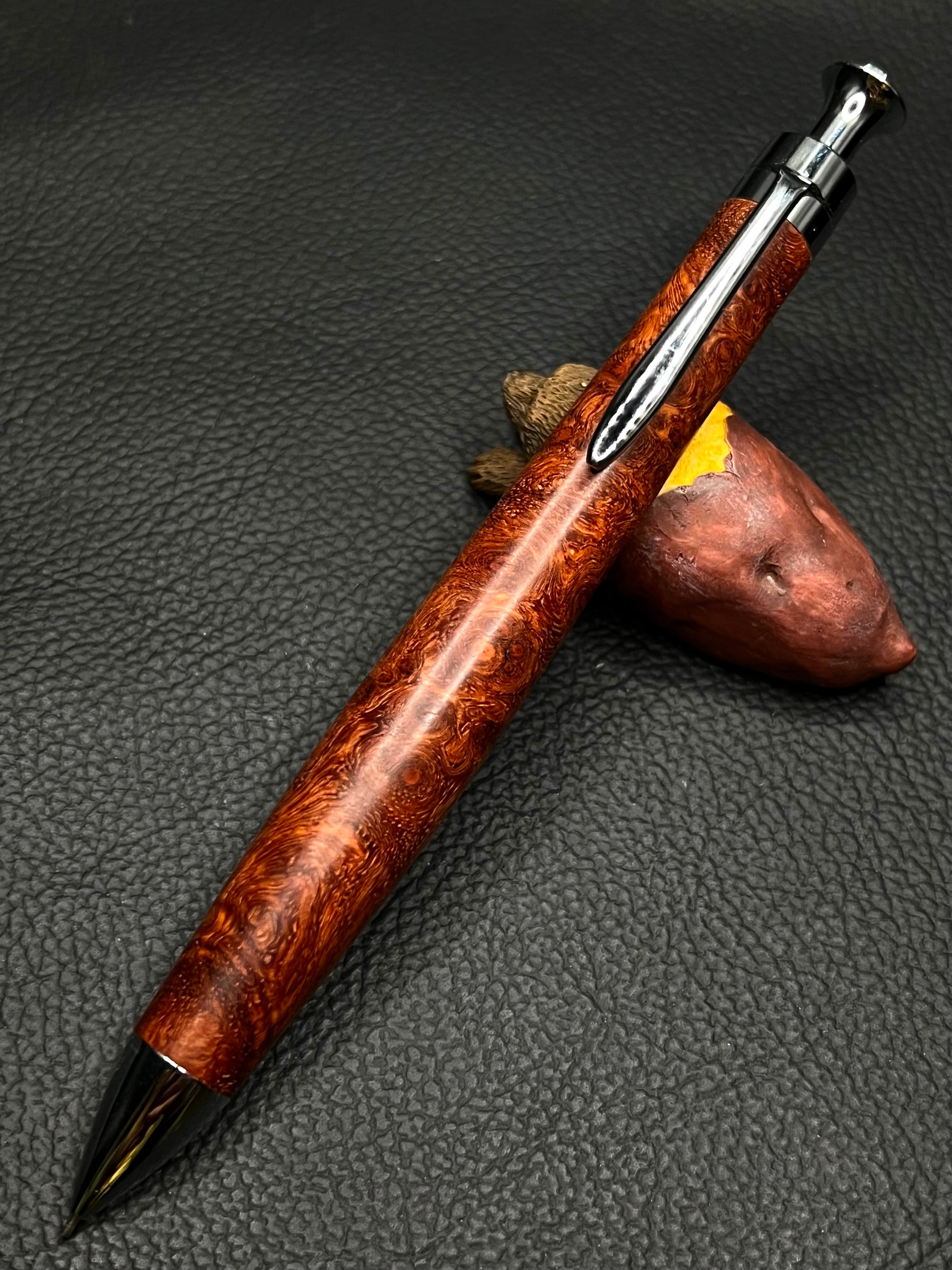 新品 極上花梨瘤 グロテスク ゴールド金具シャープペンシル0.5 新品 極上花梨瘤 グロテスク ゴールド金具シャープペンシル0.5
