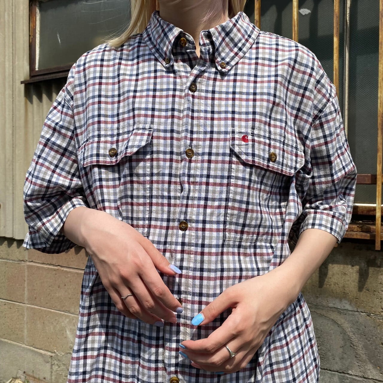 ビッグサイズ Carhartt カーハート 半袖 チェックシャツ ワークシャツ メンズ2xl相当 古着 ワンポイントロゴ刺繍 ベージュ レッド ネイビー 赤色 紺色 大きいサイズ 半袖シャツ Ss27 50 Cave 古着屋 公式 古着通販サイト ビッグサイズ Carhartt カーハート 半袖 チェックシャツ ワークシャツ メンズ2xl相当 古着 ワンポイントロゴ刺繍 ベージュ レッド ネイビー 赤色 紺色 大きいサイズ 半袖シャツ Ss27 50 Cave 古着屋 公式 古着通販サイト