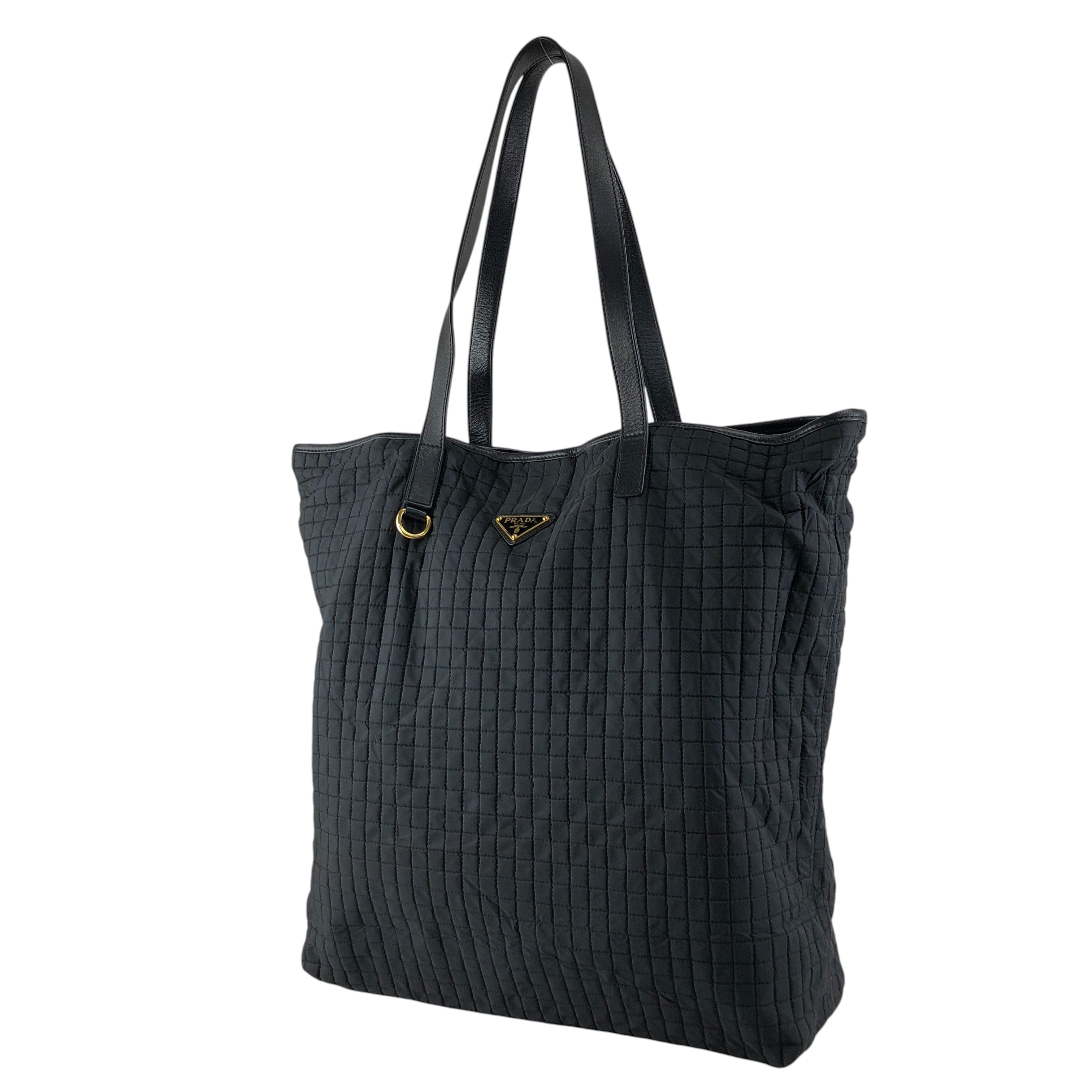 PRADA プラダ ハンドバッグ ブラック トライアングルロゴ キルティング