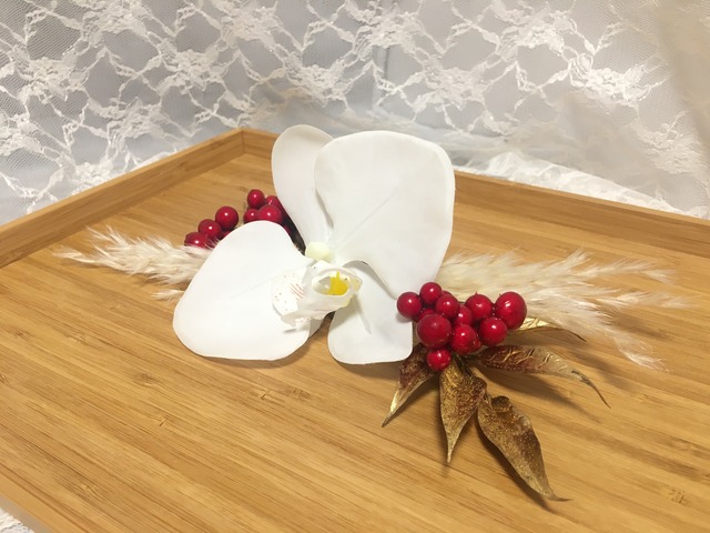 #40 胡蝶蘭とパンパスグラス