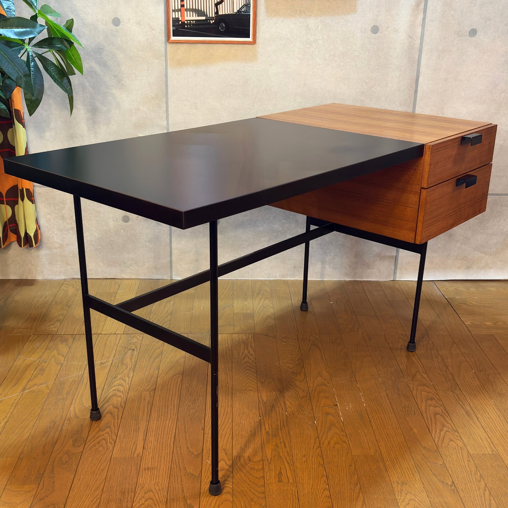 USED】METROCS Pierre Paulin F031 Desk Oak | ピエール・ポラン F031