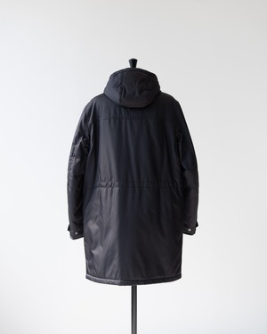 〈PRADA〉Nylon coat